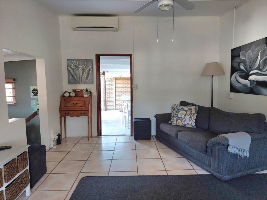 3 Bedroom Property for Sale in Queensberry Bay Eastern Cape